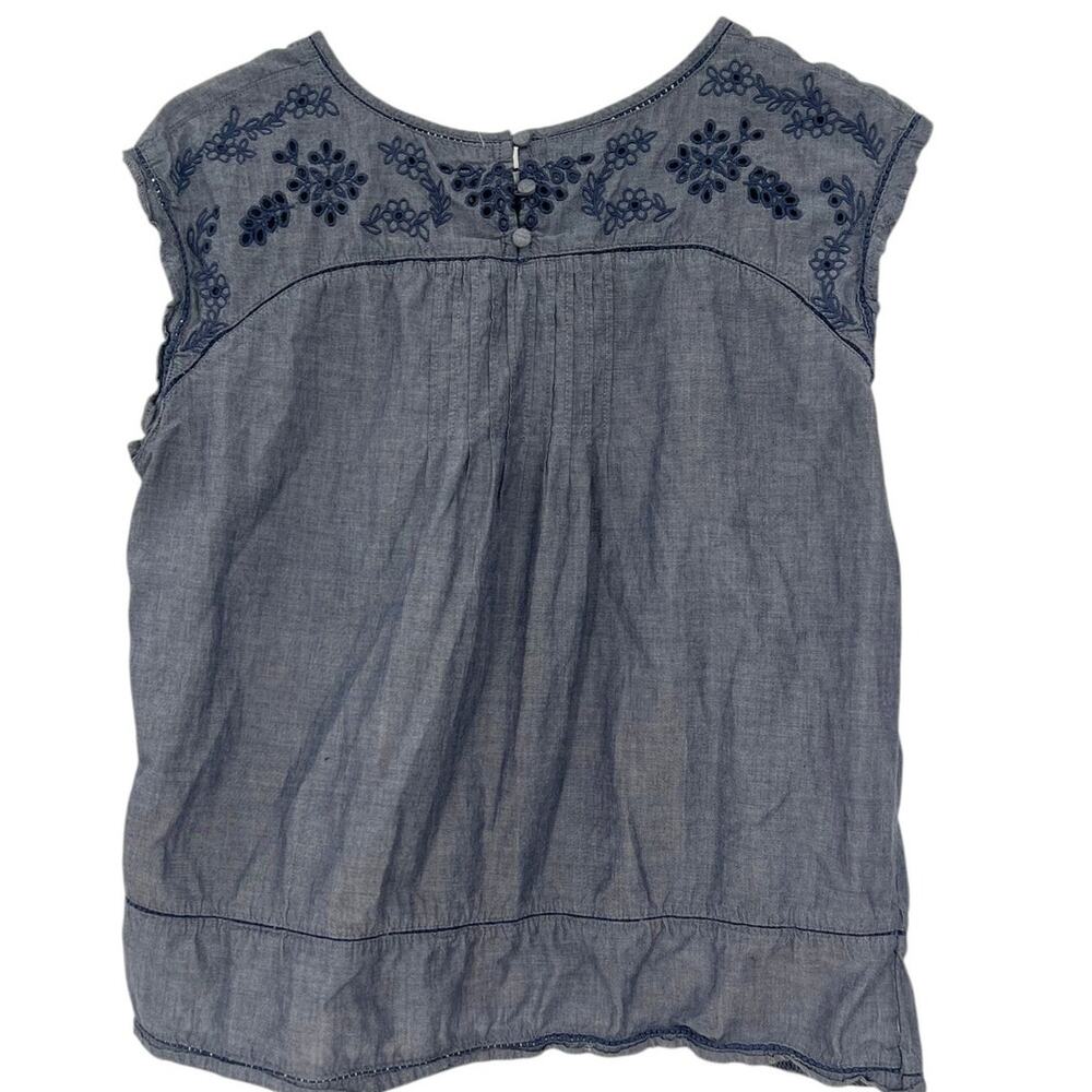 Abercrombie & Fitch M sleeveless chambray eyelet denim top embroidery blouse - Picture 4 of 5